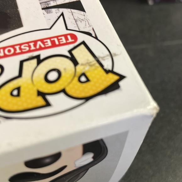 Pop! # 482 ELLIOT MASKED - Picture 10 of 10